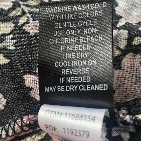 Torrid Challis Off-Shoulder Skater Dress Women’s Size 2 (634) - Picture 6 of 9